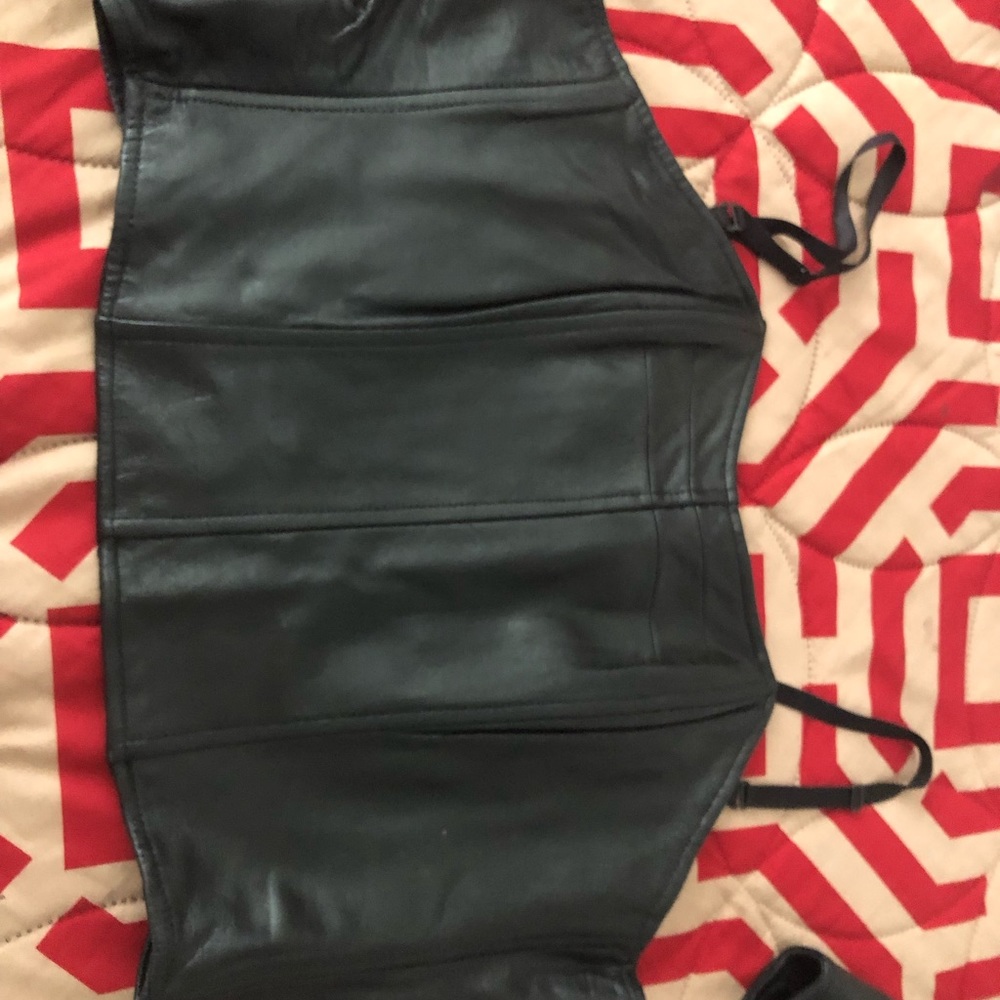 Black Wilson’s leather top